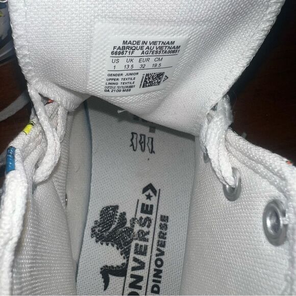 Junior converse dinosaur high tops size 1 white - Picture 6 of 6